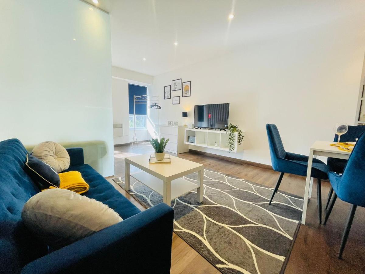 Park Street Apartment Luton By Hostaguest Dış mekan fotoğraf